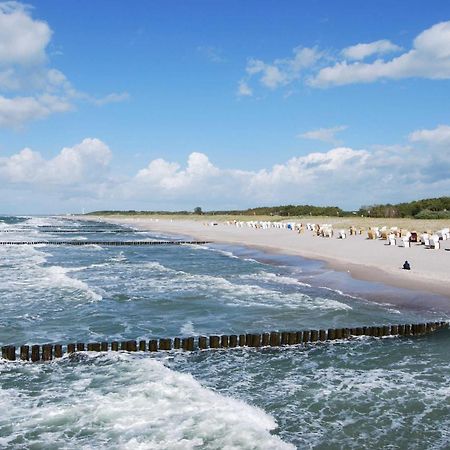 Bungalow Bei Warnemuende Elmenhorst/Lichtenhagen Exteriér fotografie
